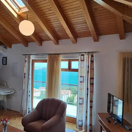 Lägenhet With Splendid Sea View