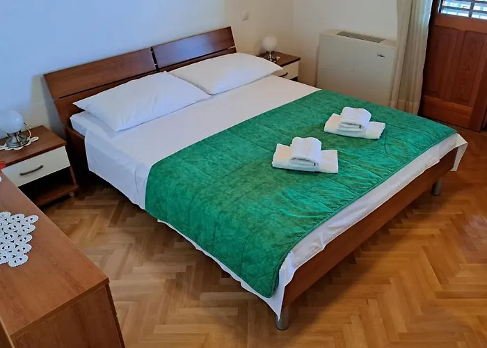 Appartamento With Splendid Sea View Traù