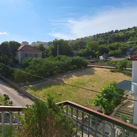 With Splendid Sea View *