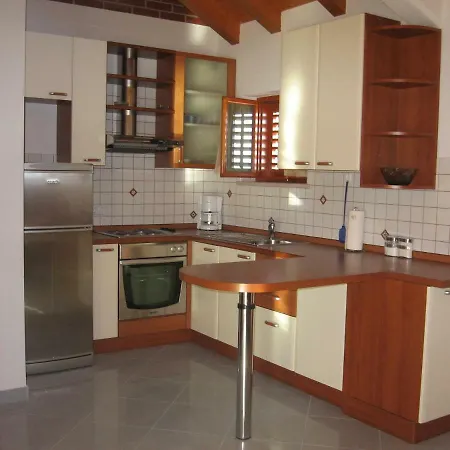 With Splendid Sea View Apartment *