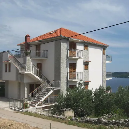 Apartment With Splendid Sea View Trogir