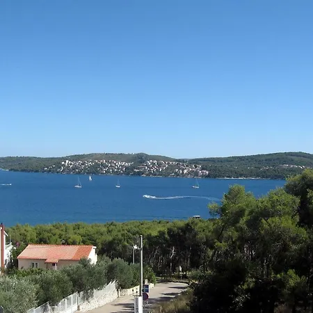 With Splendid Sea View *