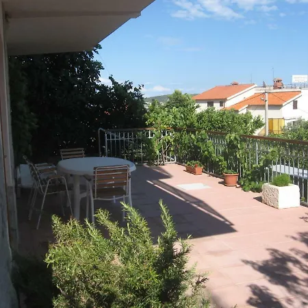 With Splendid Sea View Apartment Trogir