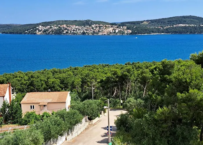 With Splendid Sea View