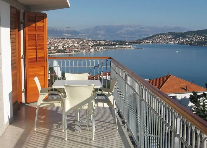 With Splendid Sea View *