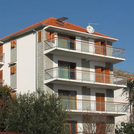 Appartement With Splendid Sea View